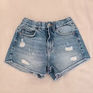 Zara Girl’s Elastic Waistband Distressed Wash Blue Jean Shorts Size 8